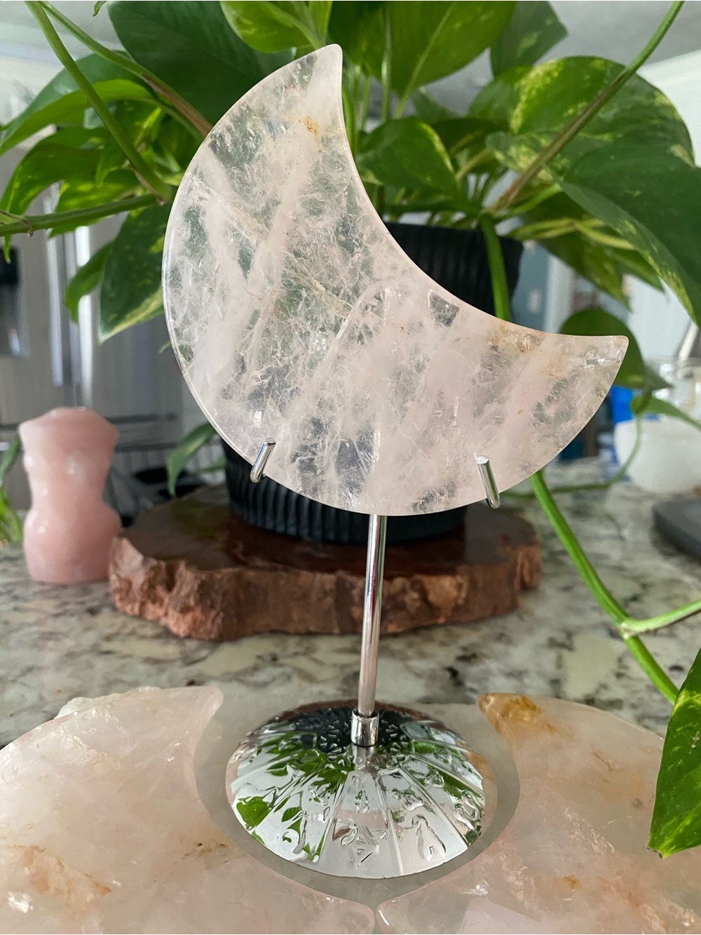 🌙 Rose Quartz Crystal Moon with Golden Healer Inclusions 🌙
